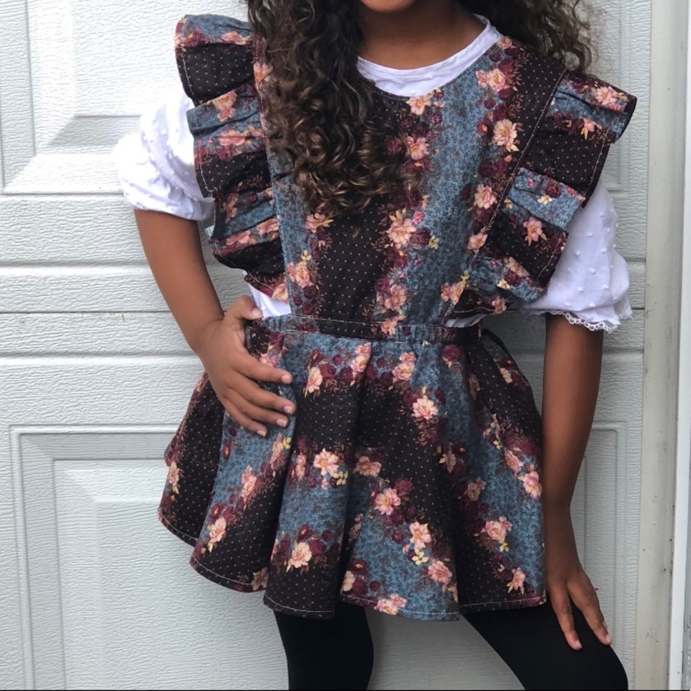 Dress pinny style